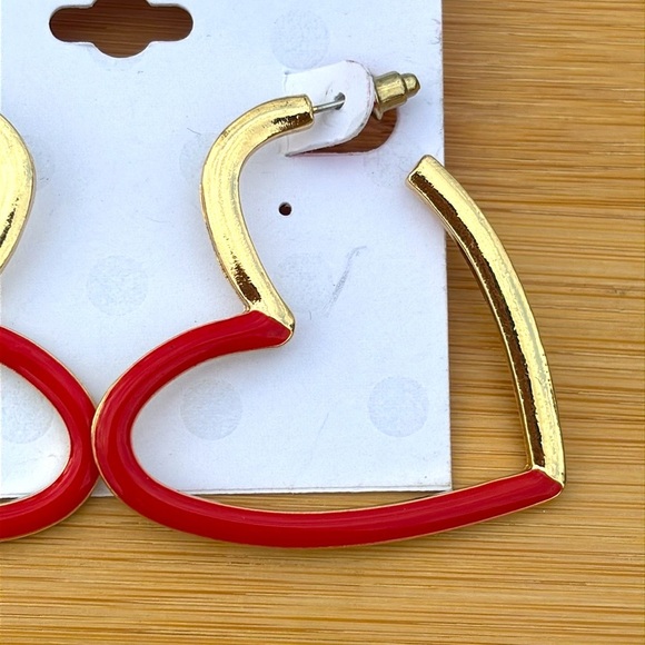 Brand New Isaac Mizrahi Gold Tone & Red Heart Shaped Drop Earrings Valentines - Picture 3 of 11